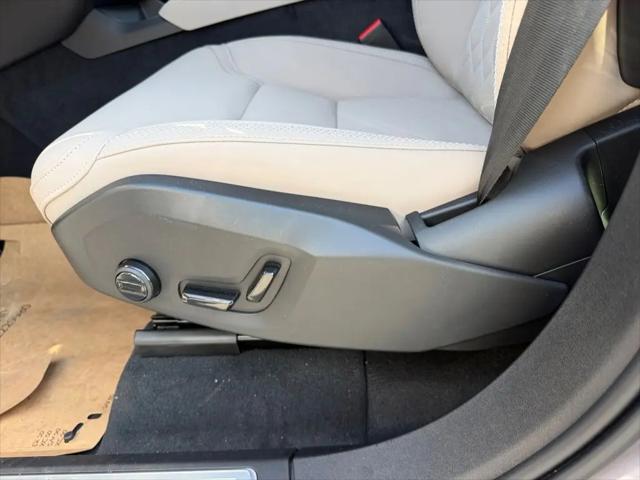 2026 Volvo XC90 Plug-In Hybrid Plus, T8 AWD, Electric/Gasoline, Bright, 6 Seats