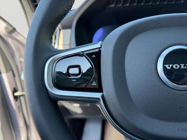 2026 Volvo XC90 Plug-In Hybrid Plus, T8 AWD, Electric/Gasoline, Bright, 6 Seats