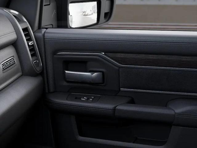 2026 Ram 3500 Laramie Crew Cab 4x4 8' Box