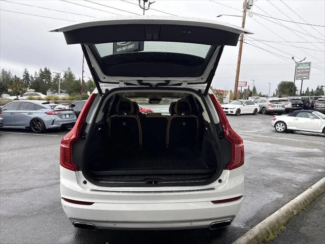 2016 Volvo XC90 T6 Momentum