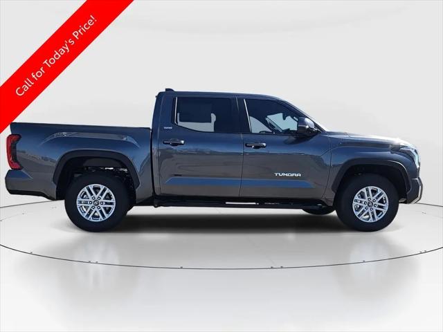 2026 Toyota Tundra SR5 CrewMax 5.5' Bed
