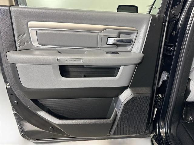 2020 Ram 1500 SLT Crew Cab 4x4 6'4" Box
