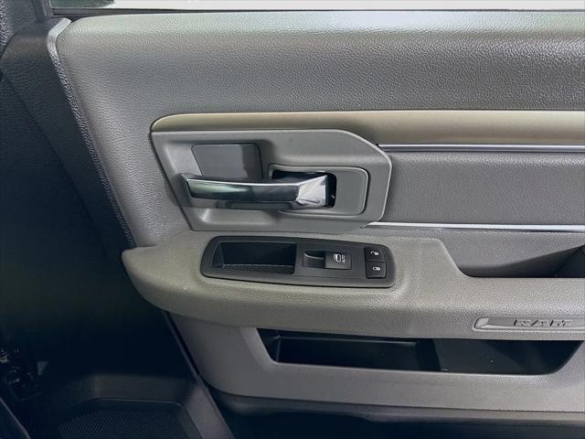 2020 Ram 1500 SLT Crew Cab 4x4 6'4" Box