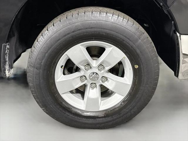 2020 Ram 1500 SLT Crew Cab 4x4 6'4" Box