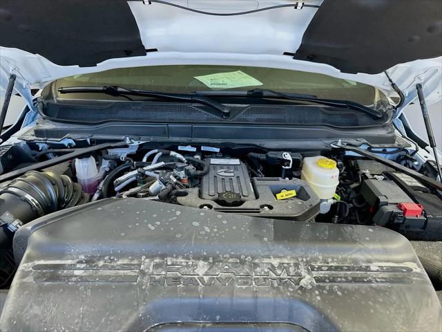 2026 Ram 3500 Laramie Crew Cab 4x4 8' Box