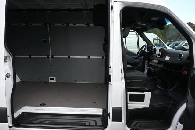 2026 Mercedes-Benz Sprinter 2500 High Roof 4-Cyl Diesel HO