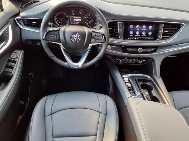 2024 Buick Enclave Essence AWD