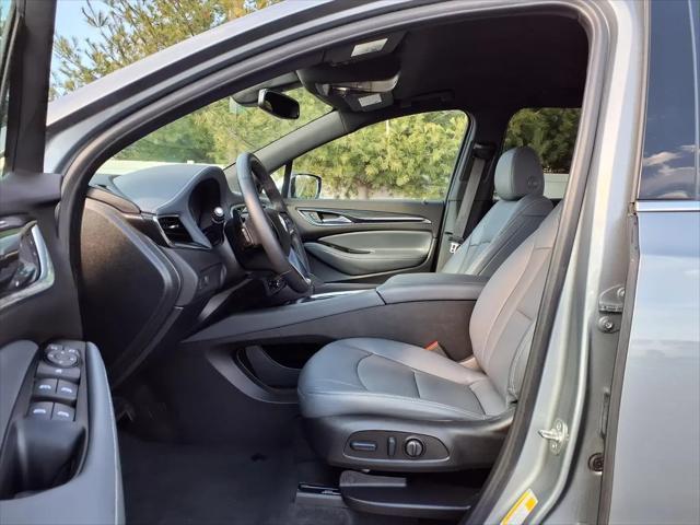 2024 Buick Enclave Essence AWD