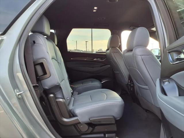 2024 Buick Enclave Essence AWD