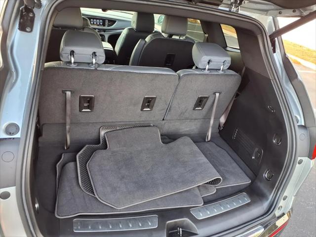 2024 Buick Enclave Essence AWD
