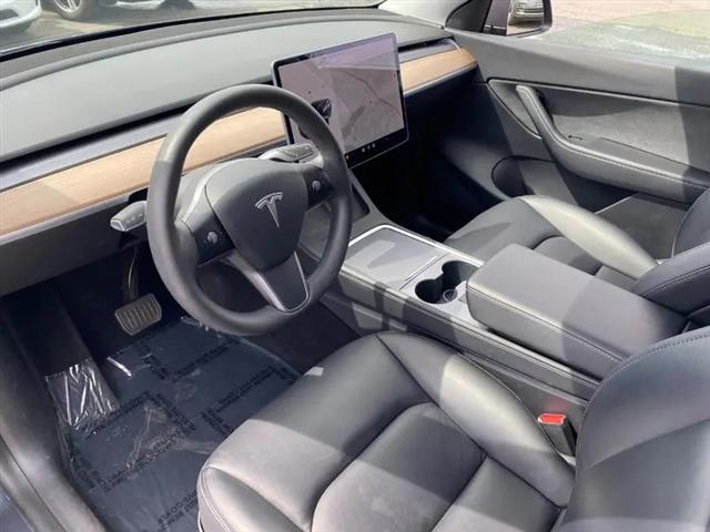 2024 Tesla Model Y Long Range Dual Motor All-Wheel Drive