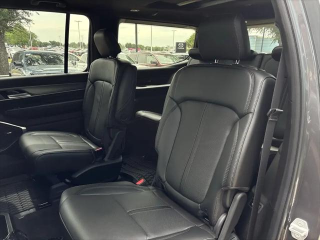 2026 Jeep Grand Wagoneer Upland 4x4