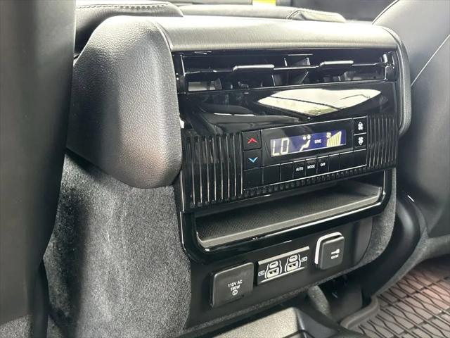2026 Jeep Grand Wagoneer Upland 4x4