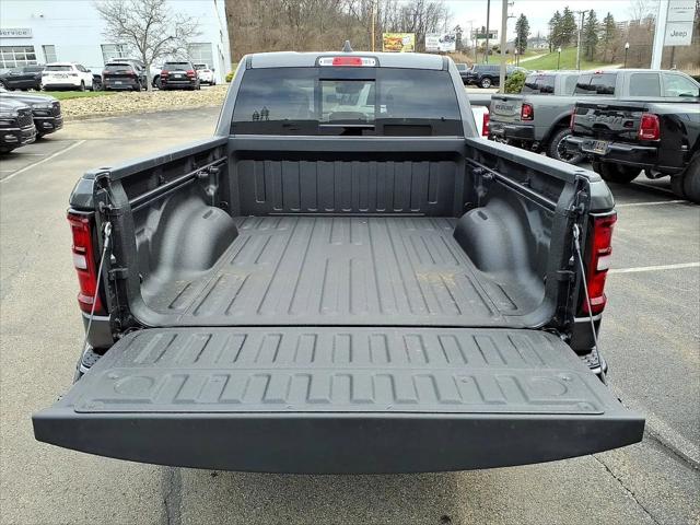 2026 Ram 1500 Big Horn Crew Cab 4x4 64 Box