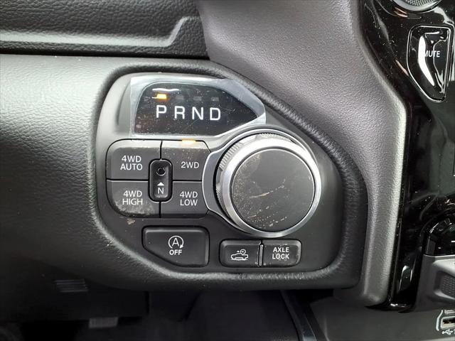 2026 Ram 1500 Big Horn Crew Cab 4x4 64 Box