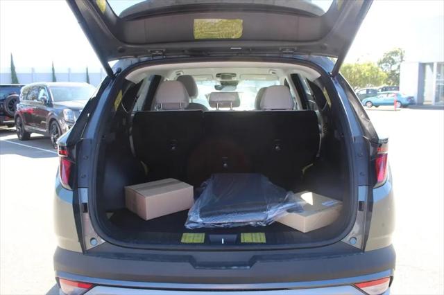 2026 Hyundai Tucson Hybrid SEL