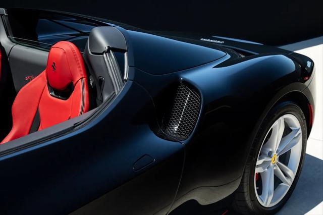 2025 Ferrari 296 GTS GTS