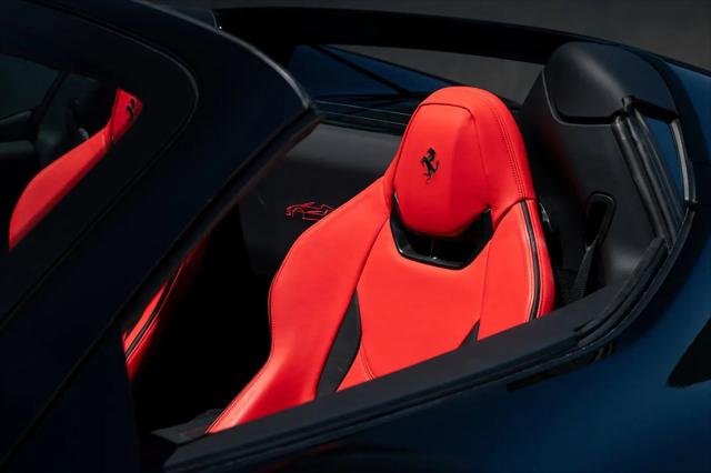 2025 Ferrari 296 GTS GTS
