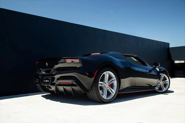 2025 Ferrari 296 GTS GTS