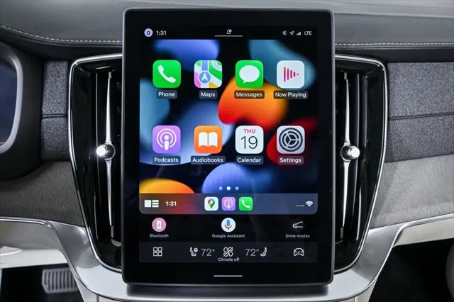 2026 Volvo XC90 Ultra, B6 AWD Gas (mild hybrid), Gasoline, Bright, 7 Seats