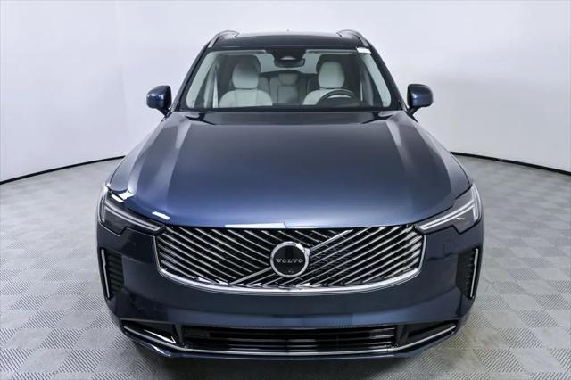 2026 Volvo XC90 Ultra, B6 AWD Gas (mild hybrid), Gasoline, Bright, 7 Seats