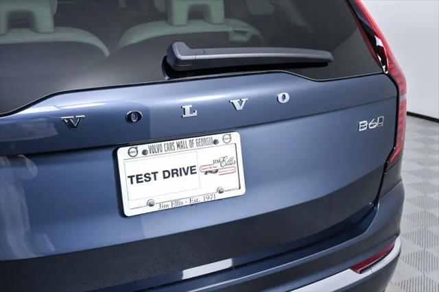 2026 Volvo XC90 Ultra, B6 AWD Gas (mild hybrid), Gasoline, Bright, 7 Seats