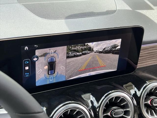2026 Mercedes-Benz GLB 4MATIC