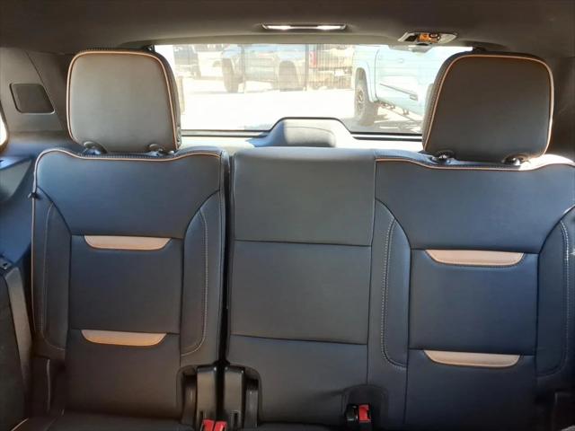 2023 GMC Yukon 4WD AT4
