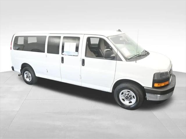 2020 GMC Savana Cargo RWD 3500 Extended Wheelbase LT