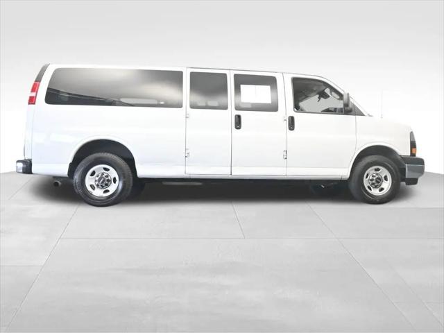 2020 GMC Savana Cargo RWD 3500 Extended Wheelbase LT