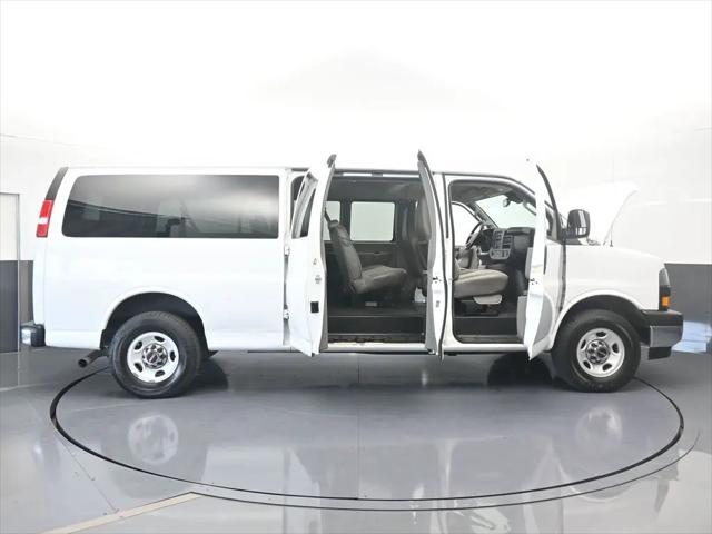 2020 GMC Savana Cargo RWD 3500 Extended Wheelbase LT