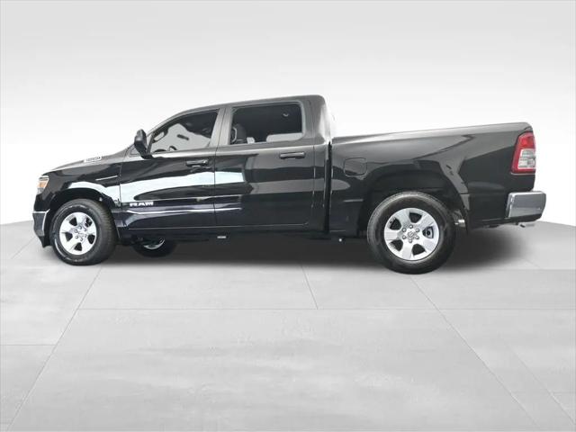 2024 Ram 1500 Big Horn Crew Cab 4x2 5'7" Box