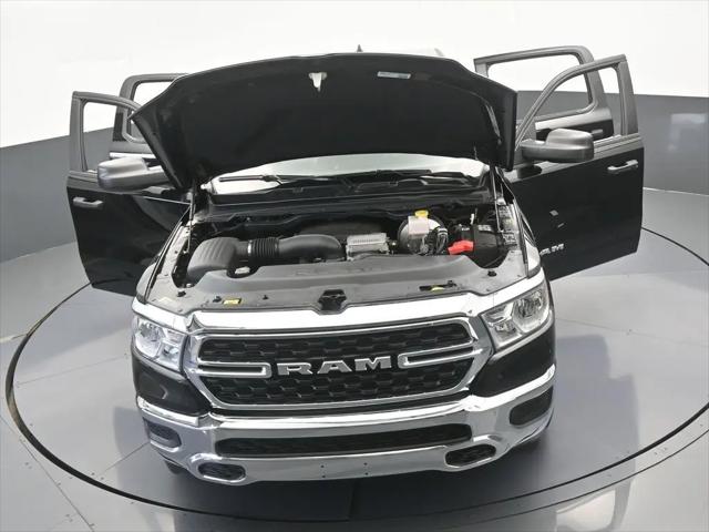 2024 Ram 1500 Big Horn Crew Cab 4x2 5'7" Box