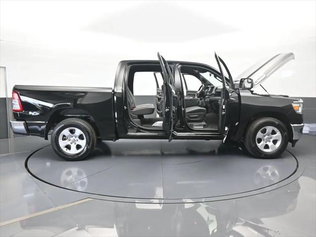 2024 Ram 1500 Big Horn Crew Cab 4x2 5'7" Box