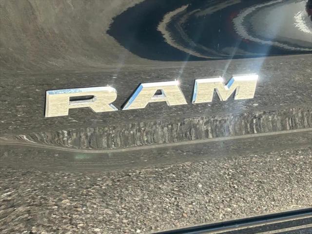2024 Ram 1500 Big Horn Crew Cab 4x2 5'7" Box