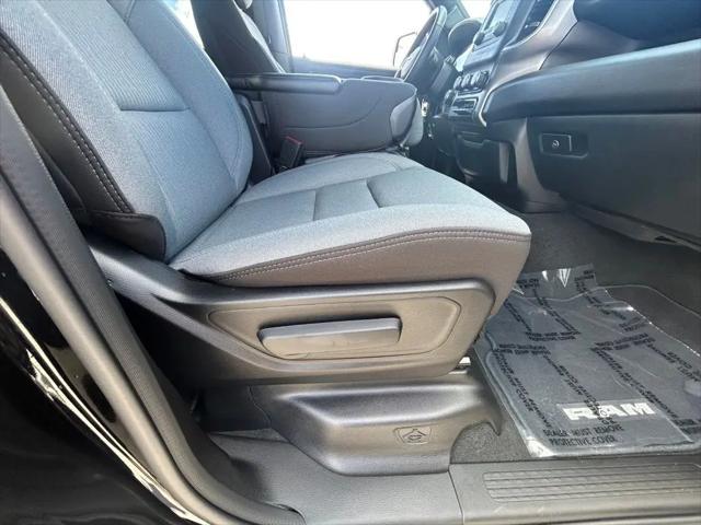2024 Ram 1500 Big Horn Crew Cab 4x2 5'7" Box