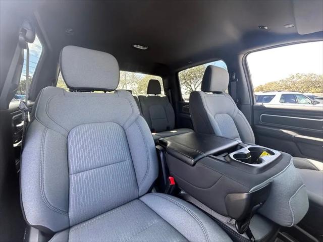 2024 Ram 1500 Big Horn Crew Cab 4x2 5'7" Box