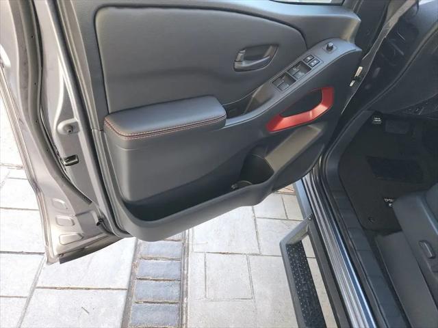 2026 Nissan Frontier Crew Cab Long Bed PRO-4X 4x4