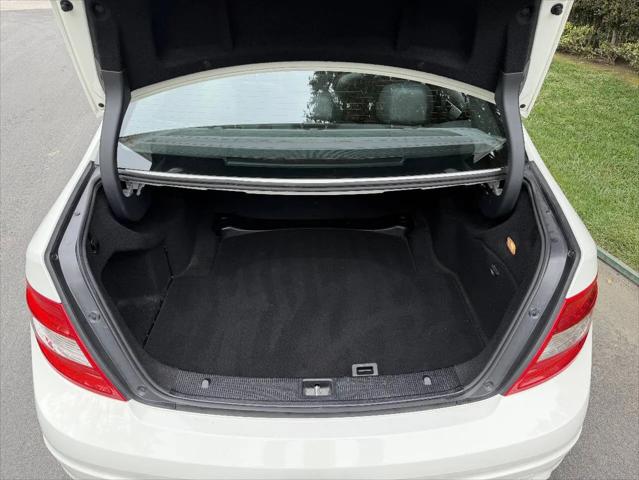 2010 Mercedes-Benz C-CLASS C 300 Sport