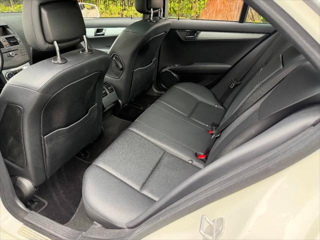 2010 Mercedes-Benz C-CLASS C 300 Sport