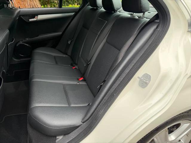 2010 Mercedes-Benz C-CLASS C 300 Sport