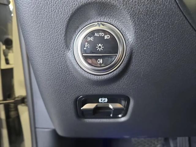 2026 Mercedes-Benz C-CLASS C 300 C 300