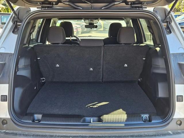 2026 Jeep Cherokee Laredo 4x4
