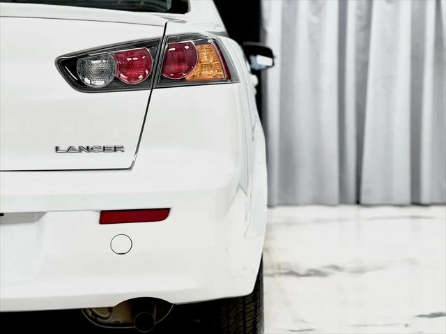 2017 Mitsubishi Lancer ES