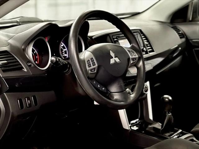 2017 Mitsubishi Lancer ES