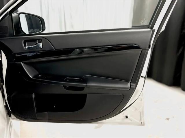 2017 Mitsubishi Lancer ES