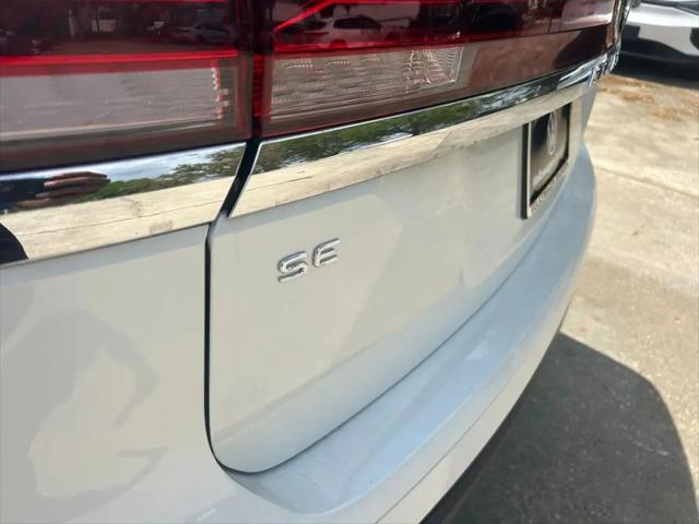 2026 Volkswagen Atlas SE with Technology