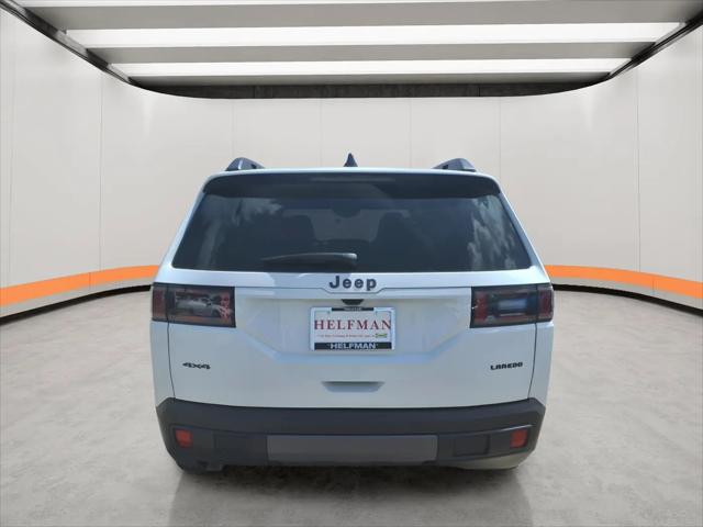 2026 Jeep Cherokee Laredo 4x4