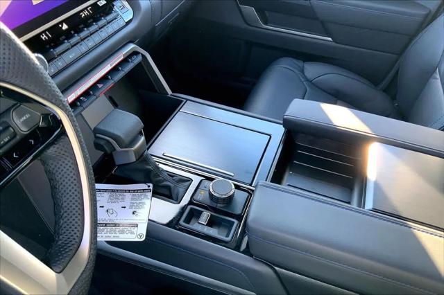 2026 Toyota Tundra Platinum CrewMax 5.5' Bed