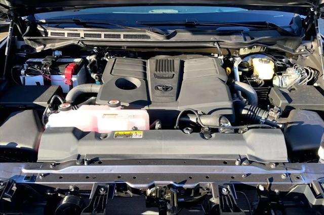2026 Toyota Tundra Platinum CrewMax 5.5' Bed